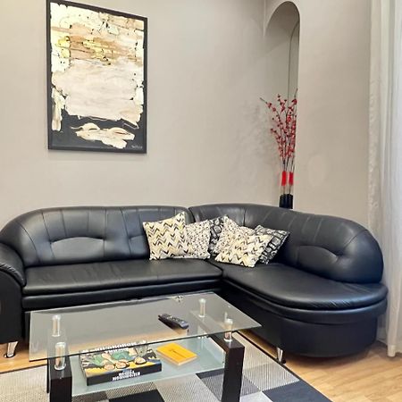 Apartment Lesya Kurbasa Львов Экстерьер фото